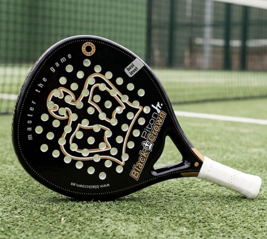 Black Crown Piton Junior padel racket